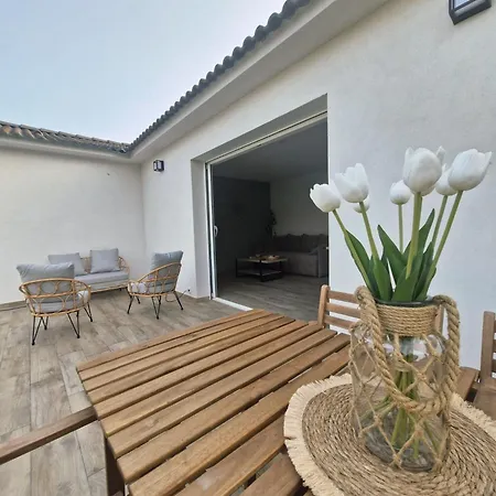 Villa Independant Avec Piscine Privee