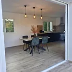 Villa Independant Avec Piscine Privee