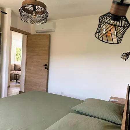 Villa Independant Avec Piscine Privee Penta di Casinca