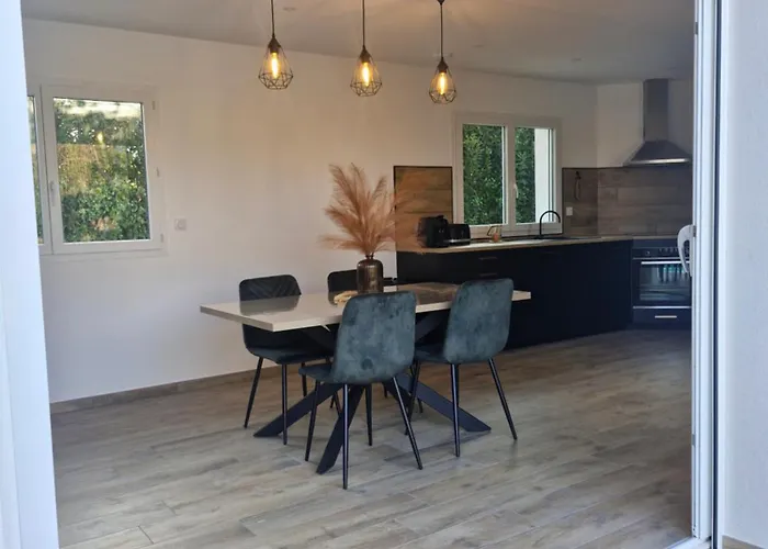 Villa Indépendant Avec Piscine Privée